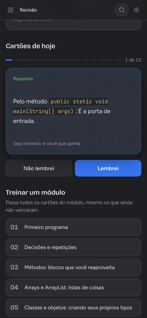 Revisão espaçada: o cartão virado com a resposta